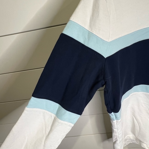 L. L. Bean lightweight crewneck size small - Picture 4 of 5